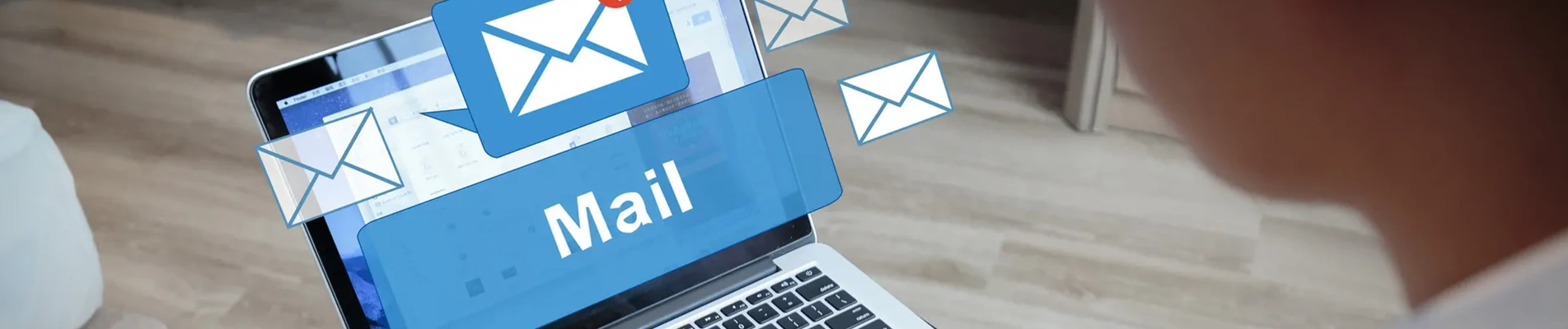 Звяжыцеся з намі